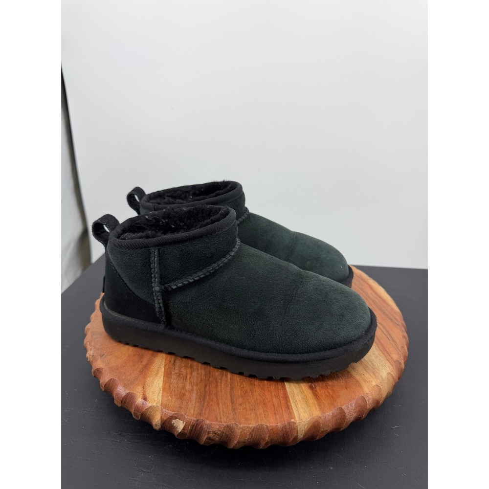 UGG Classic Ultra Mini Boot Women Size 7 Black Suede Ankle Booties